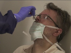 Brasil tem ao menos 23 mil testes à espera do resultado da Covid 19