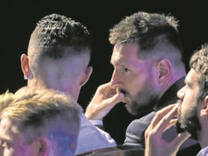 Clubes brasileiros têm dificuldade em reduzir salário dos jogadores