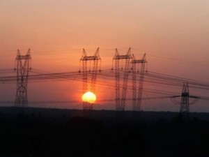 Governo defende crédito a elétricas para evitar aumento na conta de luz