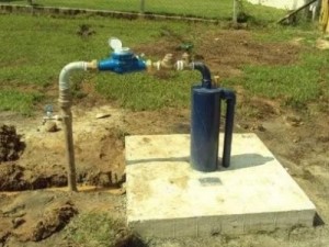 Barbalha-CE Poço profundo do Barro Vermelho está condenado por desatenção da prefeitura