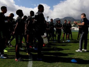 Após reuniões nesta quinta, Botafogo define plano para atletas voltarem a treinar de casa na segunda