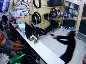 Motociclista invade comércio e mata proprietário de oficina no Barroso