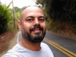 Motorista de app é morto a tiros e tem carro roubado no Henrique Jorge