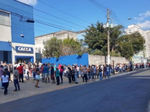 Governo: Segunda parcela do auxílio ainda não tem prazo