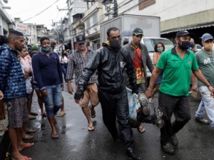 Operação no Alemão deixa 10 mortos e PM ferido