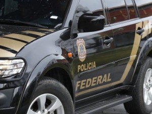 Candidata a deputada e partido político no Ceará são alvos de operação da PF por suspeita de desvio do Fundo Eleitoral