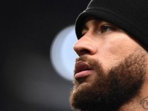 Dados de Neymar são usados em pedido de auxílio emergencial de R$ 600 ao governo