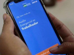 Mais de 24 mil servidores de 180 cidades do Ceará são investigados por possível recebimento irregular de auxílio emergencial