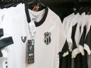 Ceará lança a própria marca, "em seis meses vendemos mais camisas que em cinco anos" diz presidente