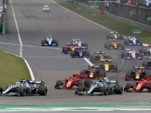 Governo chinês confirma convite da F1 para realização de duas corridas