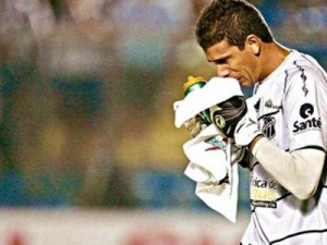 Robinson de Castro diz que Ceará pode ajudar ex-goleiro Adilson: "Dar uma força"