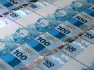 Operação prende 2 por fraudes na Saúde do RJ; desvios passam de R$ 9 milhões