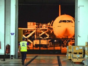 Com a chegada de 300 respiradores, Governo do Ceará vai ampliar leitos de UTI no Interior