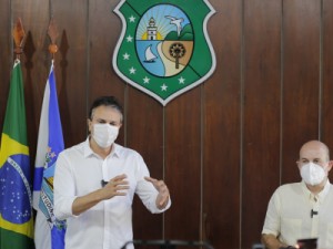 Governo do Ceará renova decreto de isolamento social e Fortaleza passa para 3ª fase de retomada econômica, mas com restrições