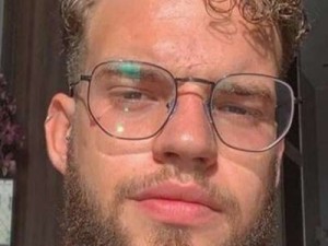 Estudante de medicina veterinária picado por naja no DF acorda do coma