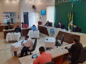 Oposição com votos da situação derruba veto do prefeito de Barbalha