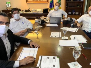 Camilo Santana anuncia novos detalhes do plano de retomada, neste sábado