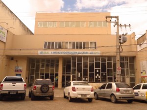 Hotel Municipal de Juazeiro do Norte abrigará 49 idosos infectados pelo novo coronavírus