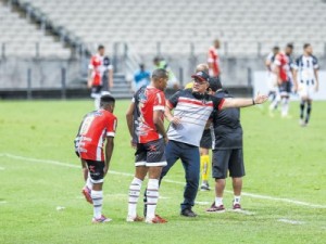 Ferroviário encara Remo para manter sequência positiva na Série C