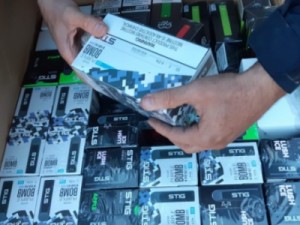 Mercadorias sem nota fiscal avaliadas em R$ 2 milhões são apreendidas pela PRF em Ubajara