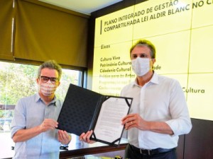 Ceará é o primeiro Estado a sancionar a Lei Aldir Blanc, que injetará R$ 138 milhões na cultura cearense