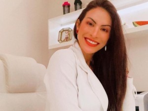 Médica picada por cobra durante banho em cachoeira em MT é transferida de avião para SP