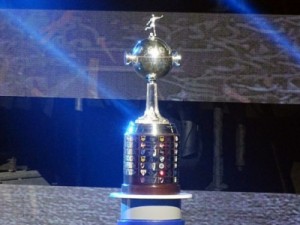 Clubes brasileiros fazem duas goleadas na Copa Libertadores