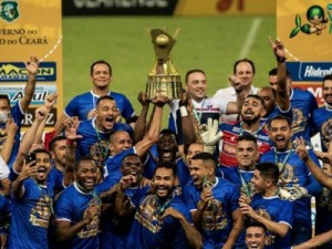 Bicampeão: Fortaleza vence Ceará novamente com gol de Tinga e fatura Campeonato Cearense