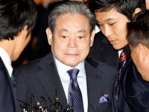 Morre Lee Kun-hee, presidente da Samsung