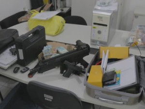 Operação Nêmesis: 13 mandados de busca e apreensão, tráfico de drogas, jogos de azar e lavagem de dinheiro