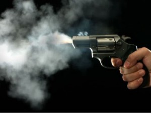 Jovem não reata relacionamento e é assassinada a tiros pelo ex-namorado em Milagres