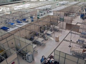 Bolsonaro diz que pandemia está 'no finalzinho', mas país tem 31 mil internados com covid-19