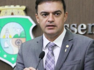 Deputado Fernando Santana parabeniza os eleitos e diplomados em Barbalha.