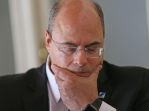 STF suspende interrogatório de Witzel no processo de impeachment