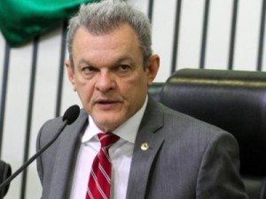 Secretariado de Sarto tem núcleo de mulheres, nomes técnicos e aliados de Roberto Cláudio