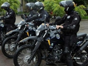 Casal de Juazeiro é preso depois de levar moto de assalto em Barbalha