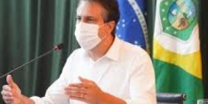 Governador Camilo Santana antecipa reunião sobre decreto após aumento de casos de Covid-19