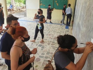 Enem: barrados por lotação da sala podem ir à prova do próximo domingo ou pedir reaplicação