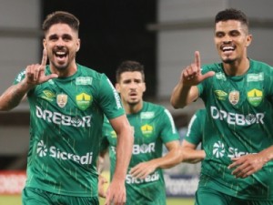 Cuiabá perde para o Sampaio, mas empate entre CSA e Brasil-RS, garante acesso inédito à Série A