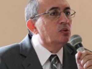 Zé Leite aceita convite para presidir a Ceasa Ceará