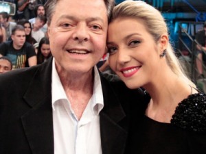 Pai da cantora Luiza Possi, Líber Gadelha morre vítima da Covid-19