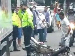 Barbalha – Homem em fúria destrói moto quando da abordagem do Demutran