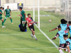 Ferroviário é campeão da Copa Fares Lopes ao vencer Icasa no Domingão