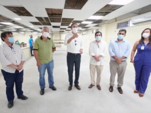 Em visita à nova ala do Leonardo Da Vinci, governador projeta 1.074 UTIs para Covid em março