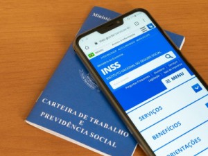 INSS convoca 5,3 milhões de aposentados para prova de vida digital