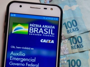 Projeto quer pagar 12 parcelas do auxílio emergencial em 2021