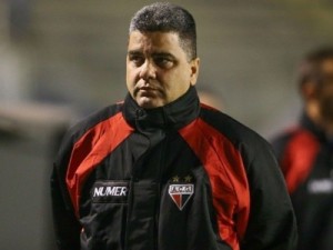 Marcelo Cabo é anunciado como novo técnico do Vasco