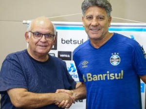 Renato Gaúcho renova contrato com o Grêmio até o fim da temporada 2021