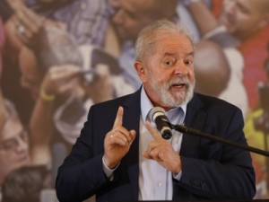 Lula diz que foi 'vítima da maior mentira jurídica em 500 anos de História'