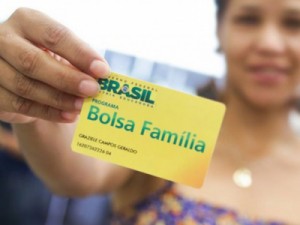 Beneficiários do Bolsa Família já podem receber o auxílio emergencial